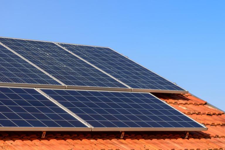 Panneaux solaires à Val-de-Moder : critères de sélection
